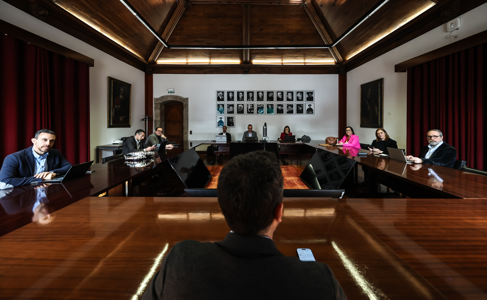 Thumbnail da galeria Reunião Equipa Reitoral - Dia 99